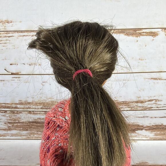 American Girl WellieWishers Ashlyn Doll w/ Larger AG Clothes Pre-owned - Picture 6 of 10